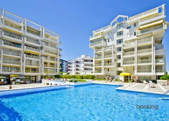 Sun Beach Novelty Salou, climatizado, piscina, playa y Wifi