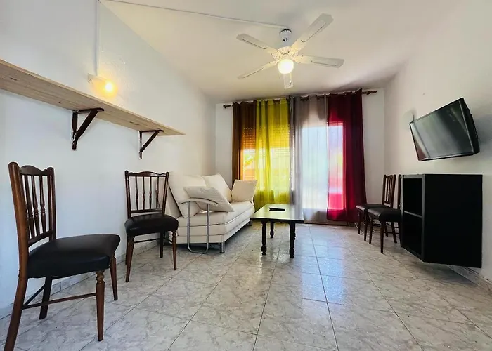 Apartamento Especial Para Grupos De Jovenes,Pleno Centro Salou