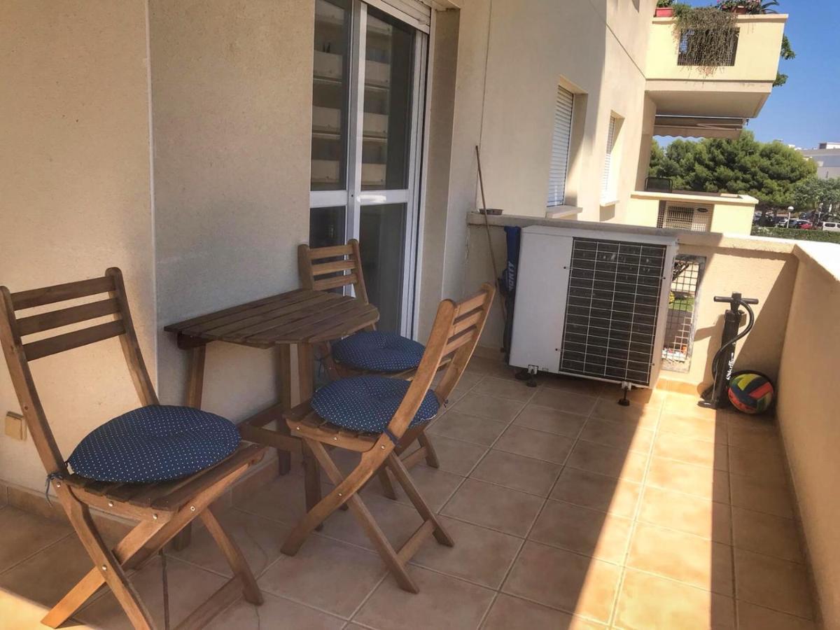 Residencial Aqua - La Pineda Séjour chez l'habitant