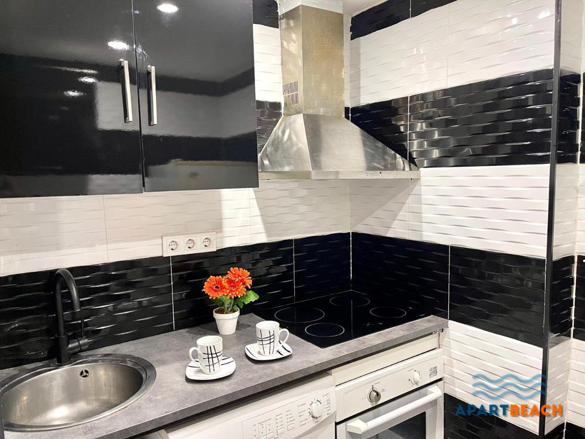 Apartbeach Cataluna 92 Piscina Y Climatizado *