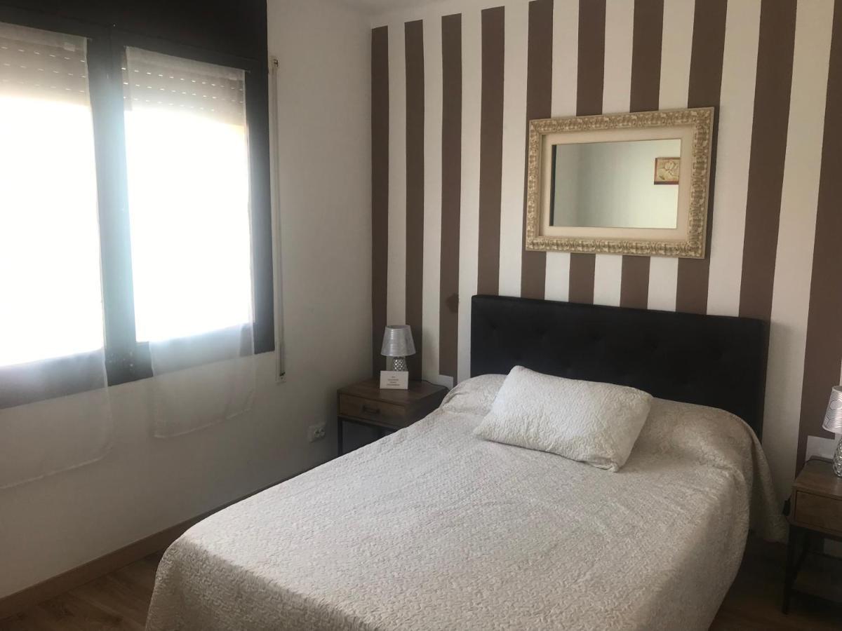 Al Lado De Playa: Bonito Apartamento, Wifi *