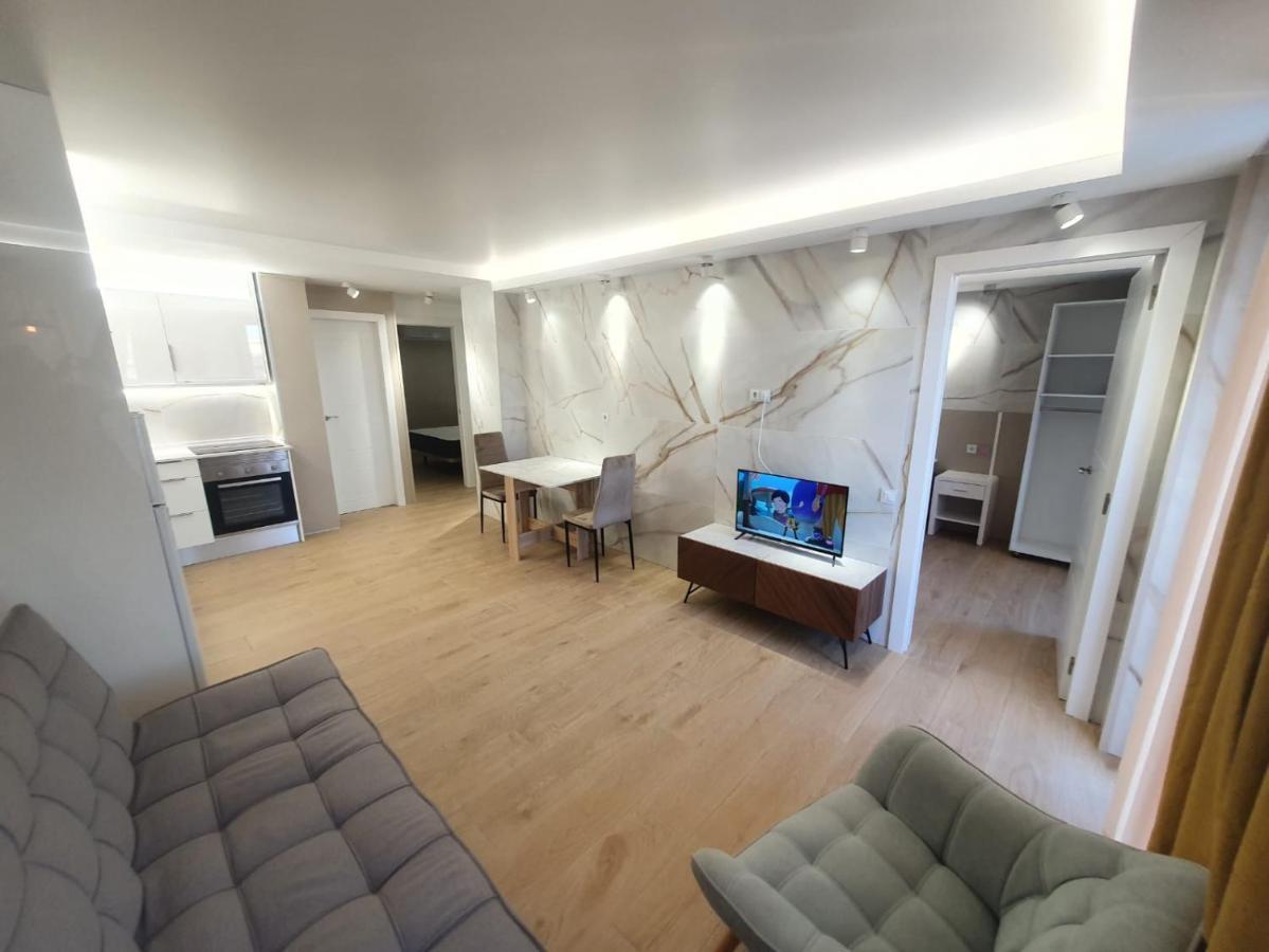 Apartamento ,apartamento Con Piscina Y Wifi