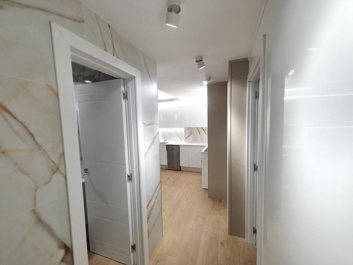 ,apartamento Con Piscina Y Wifi Apartamento