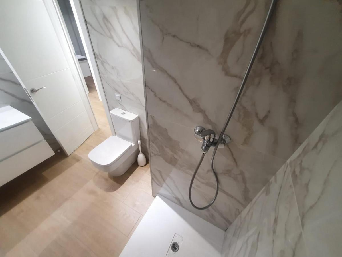 ,apartamento Con Piscina Y Wifi