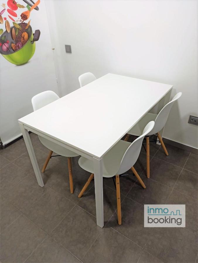 Apartamento Family Confort, Climatizado, Piscina , Parking Y Wifi *