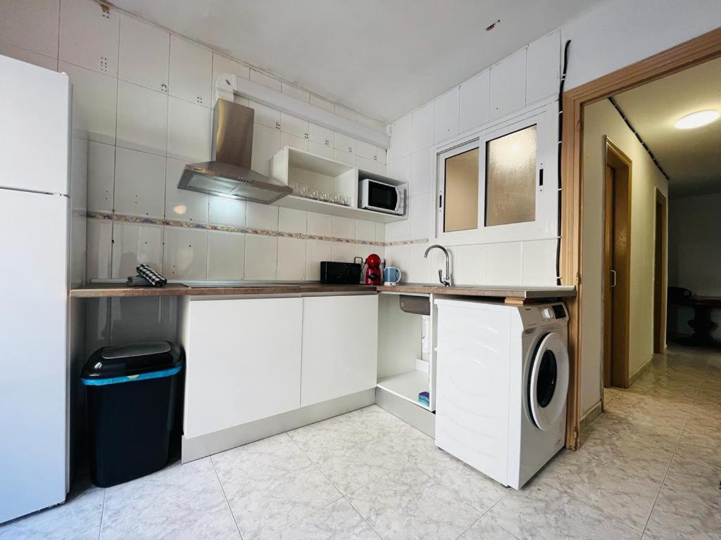 Apartamento Especial Para Grupos De Jovenes,pleno Centro * Salou
