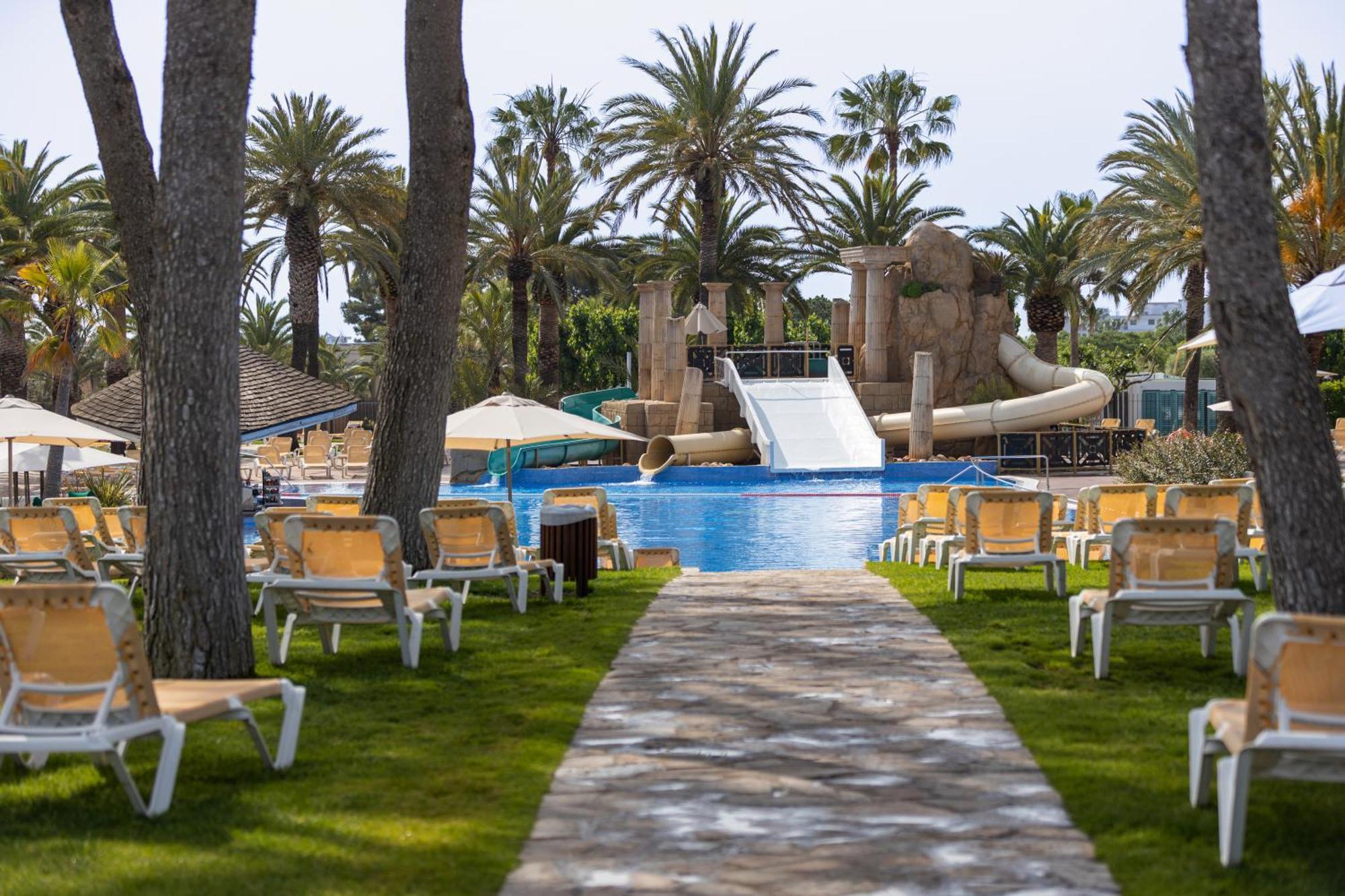 & Sanguli Station touristique Salou
