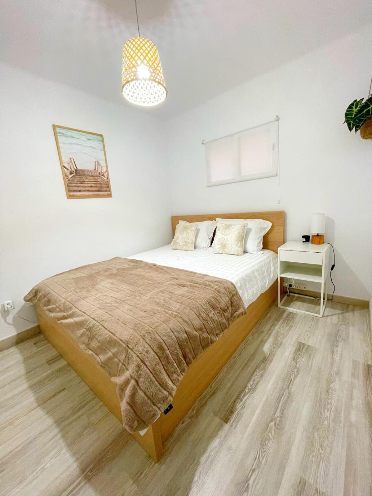 Swimming Pool, Great Location, Family Friendly, Cozy Apartamento *