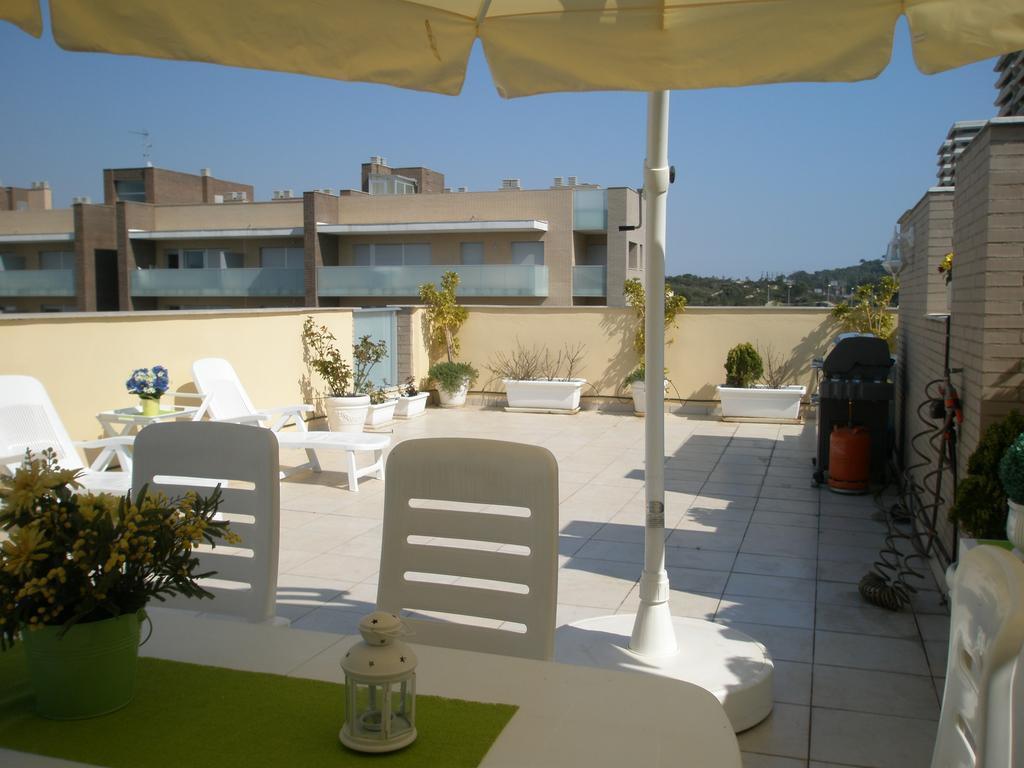 Saval Aqquaria Family Complex Apartment