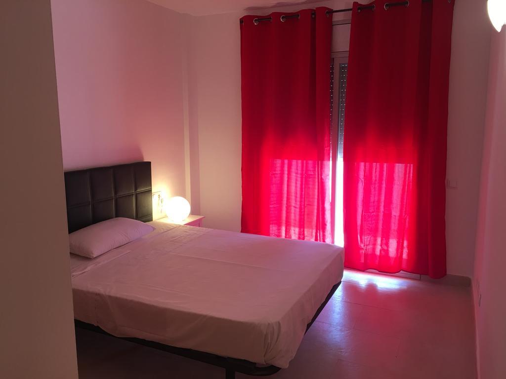 Saval Aqquaria Family Complex Apartment