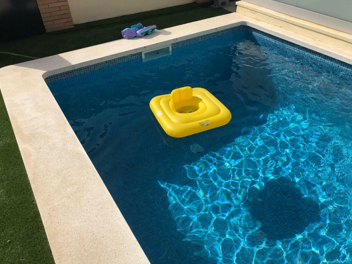 Private Pool & Jacuzzi