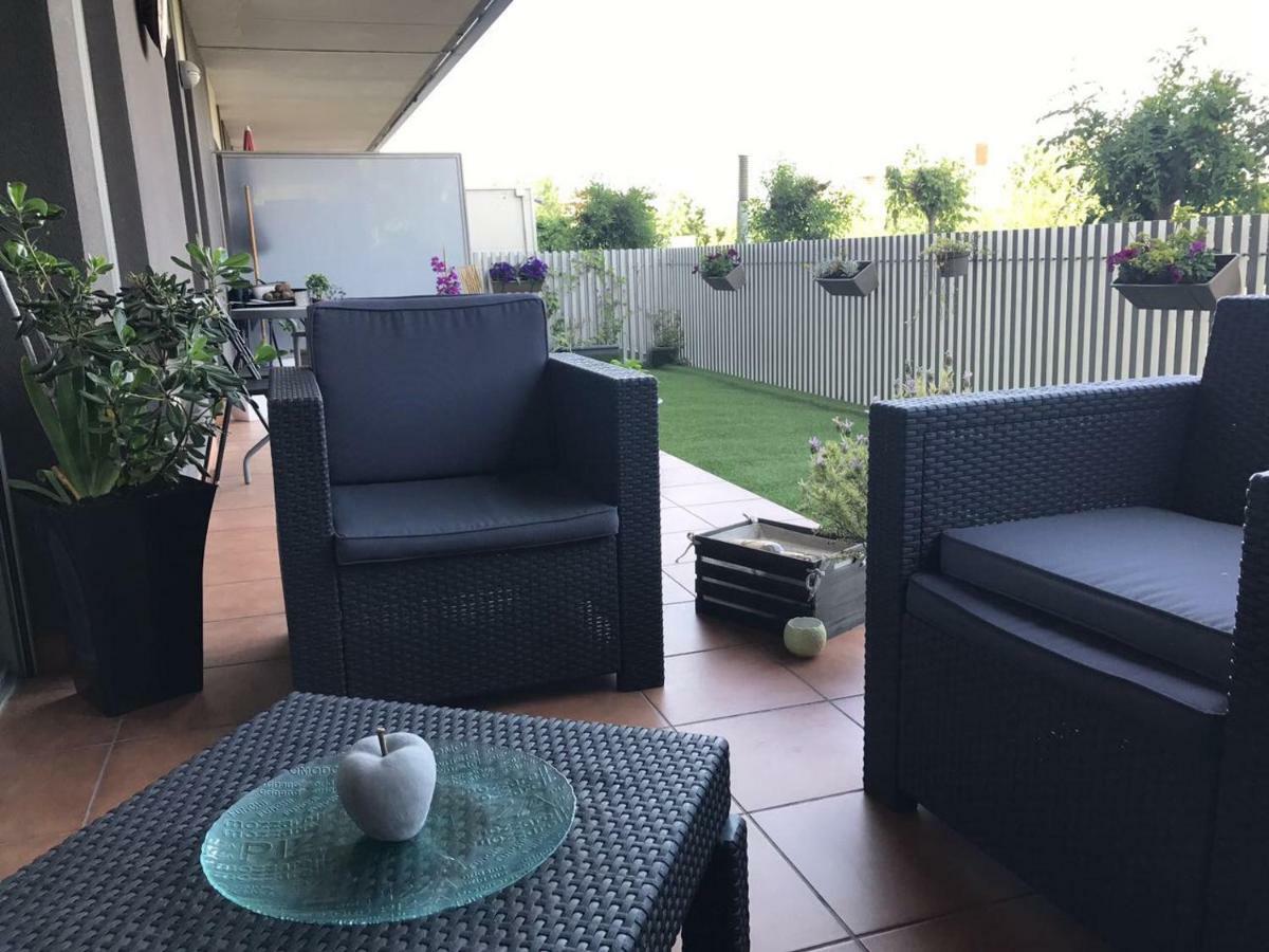 Paradise Village Apartment *