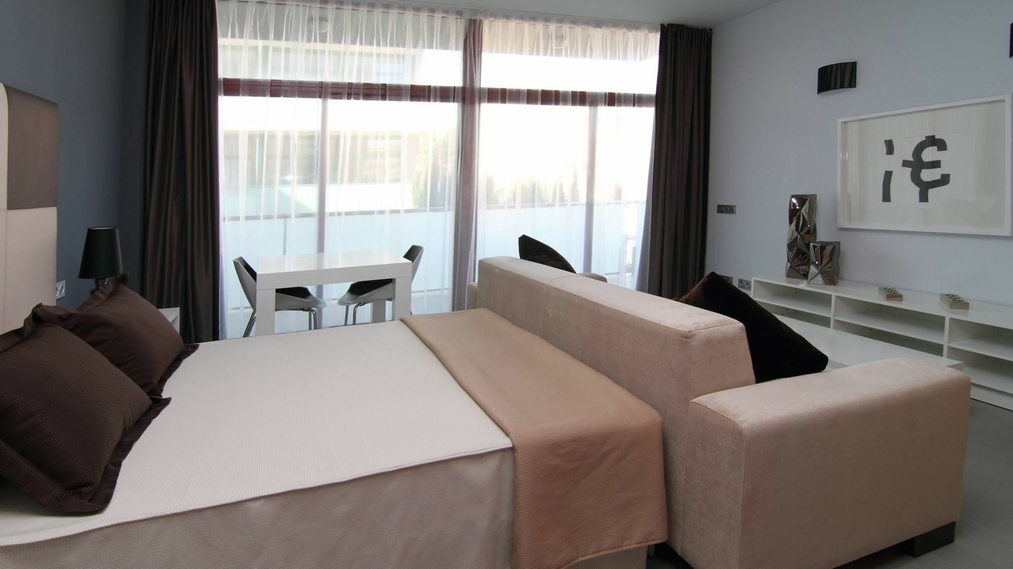 Four Elements Hotel