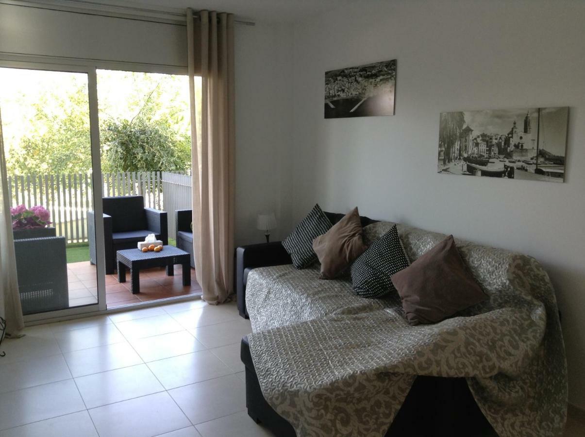 Paradise Village Apartment