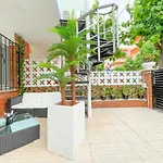 Apartamentos Calamari 1 & 2