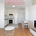 Uhc Arquus Apartments