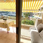 Luminoso Apartamento En Salou Con Terraza Y Parque Infantil Ideal Familias