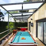 New Play Lake Villa