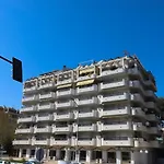 DIFFERENTFLATS Cancun