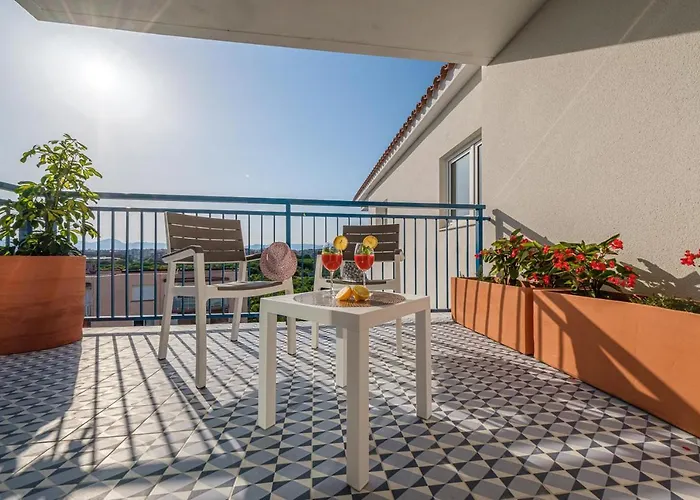 Les Dalies Apartamentos