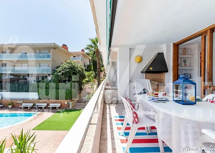 Bbq - Pool - Costa Apartments
