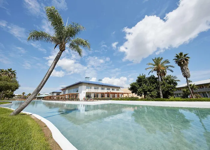 Portaventura Hotel Caribe - Includes Unlimited Access To Portaventura Park & 1 Access To Ferrari Land