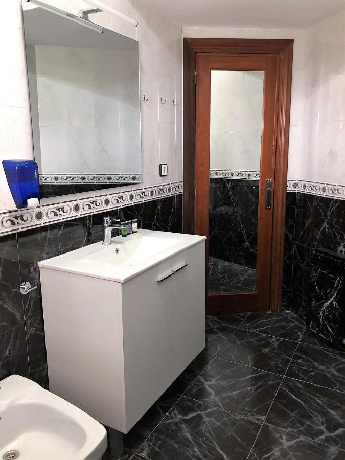 Villa Singular En Salou. Piscina Y Jardin Privados Salou