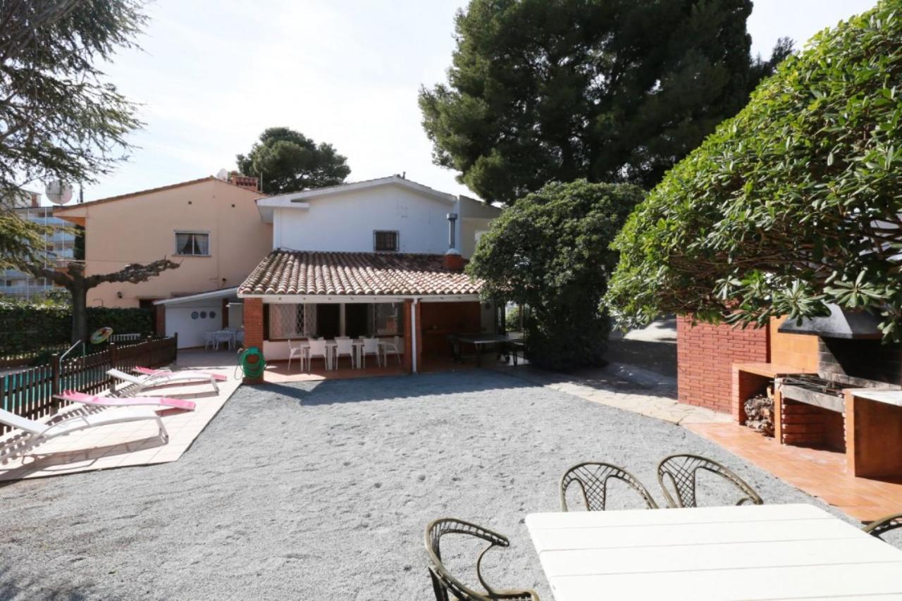 Ciurana 11 Personas En 13175 Only Family Complex Villa