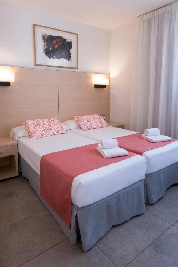 Cye Apartment