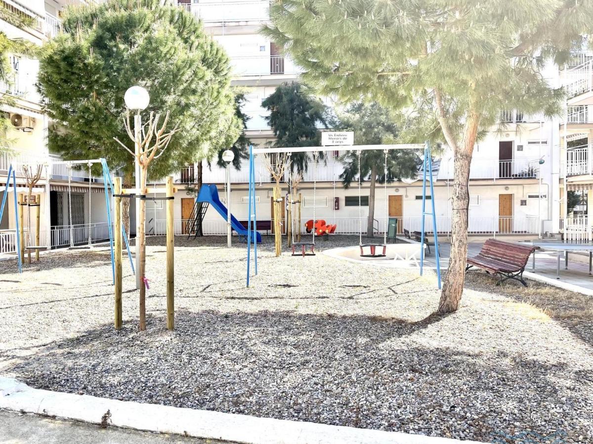 Apartbeach Sayonara 125 Climatizado Y Piscina * Salou