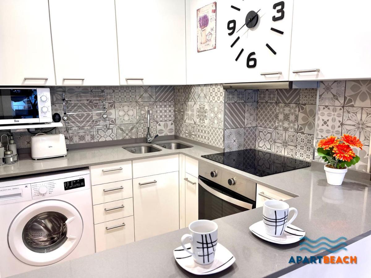 Apartbeach Sayonara 125 Climatizado Y Piscina *