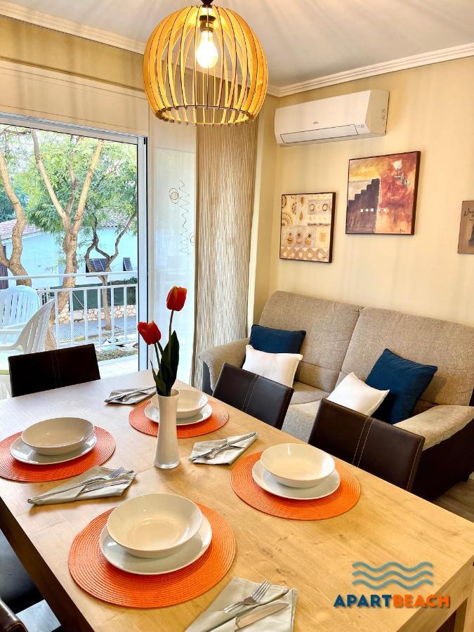 Apartbeach Sayonara 125 Climatizado Y Piscina Apartamento Salou