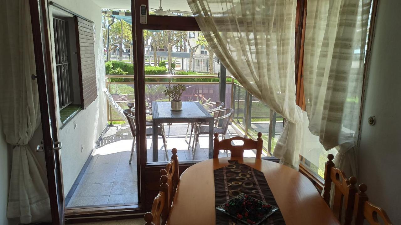 Apartamento en Salou, 1ra. linea de mar Apartamento
