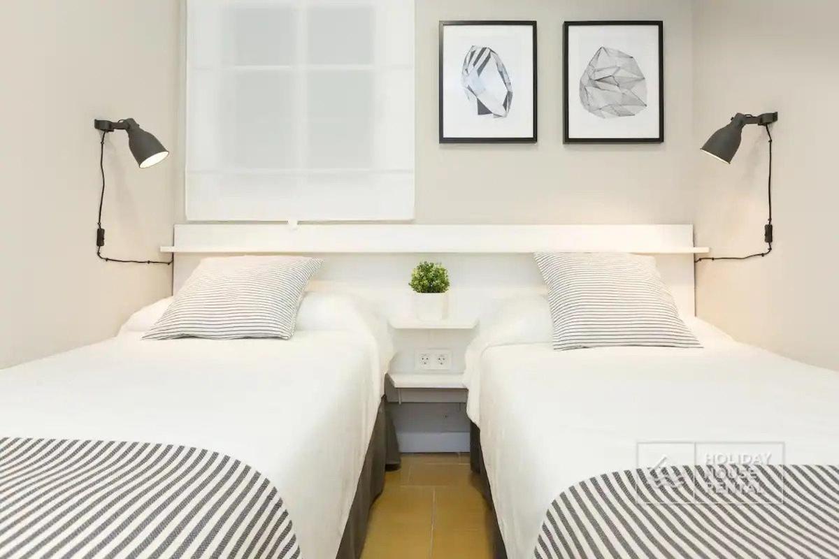 Cosy 3-bedroom For 6-8 People Just 50m From The