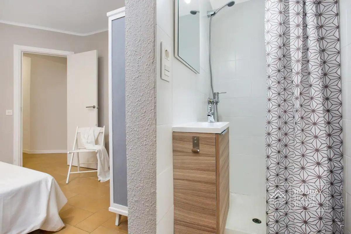 Apartment Cosy 3-bedroom For 6-8 People Just 50m From The Salou
