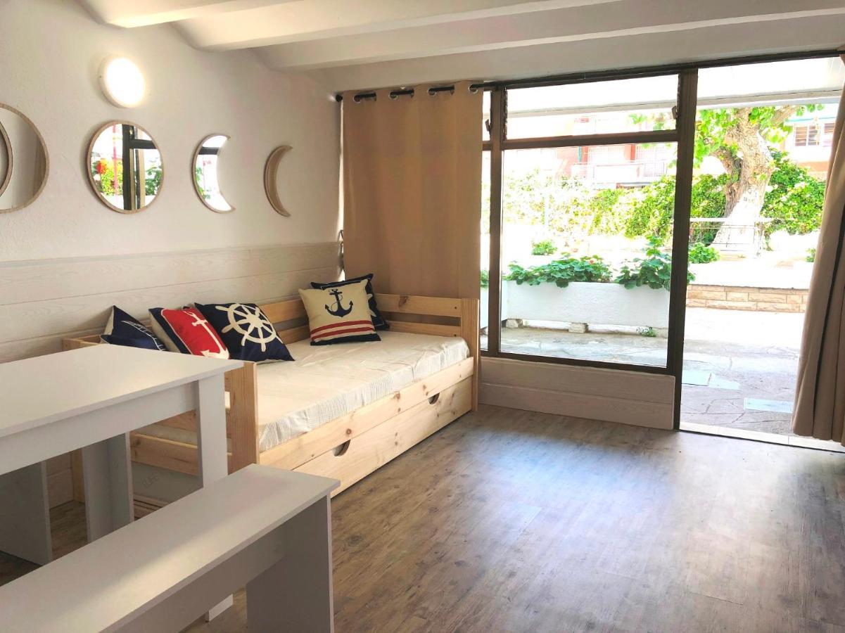 Corcega Beach Apartment *