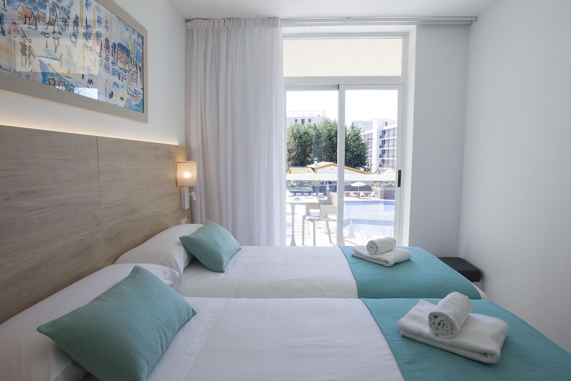 Apartahotel Cye Centre Salou