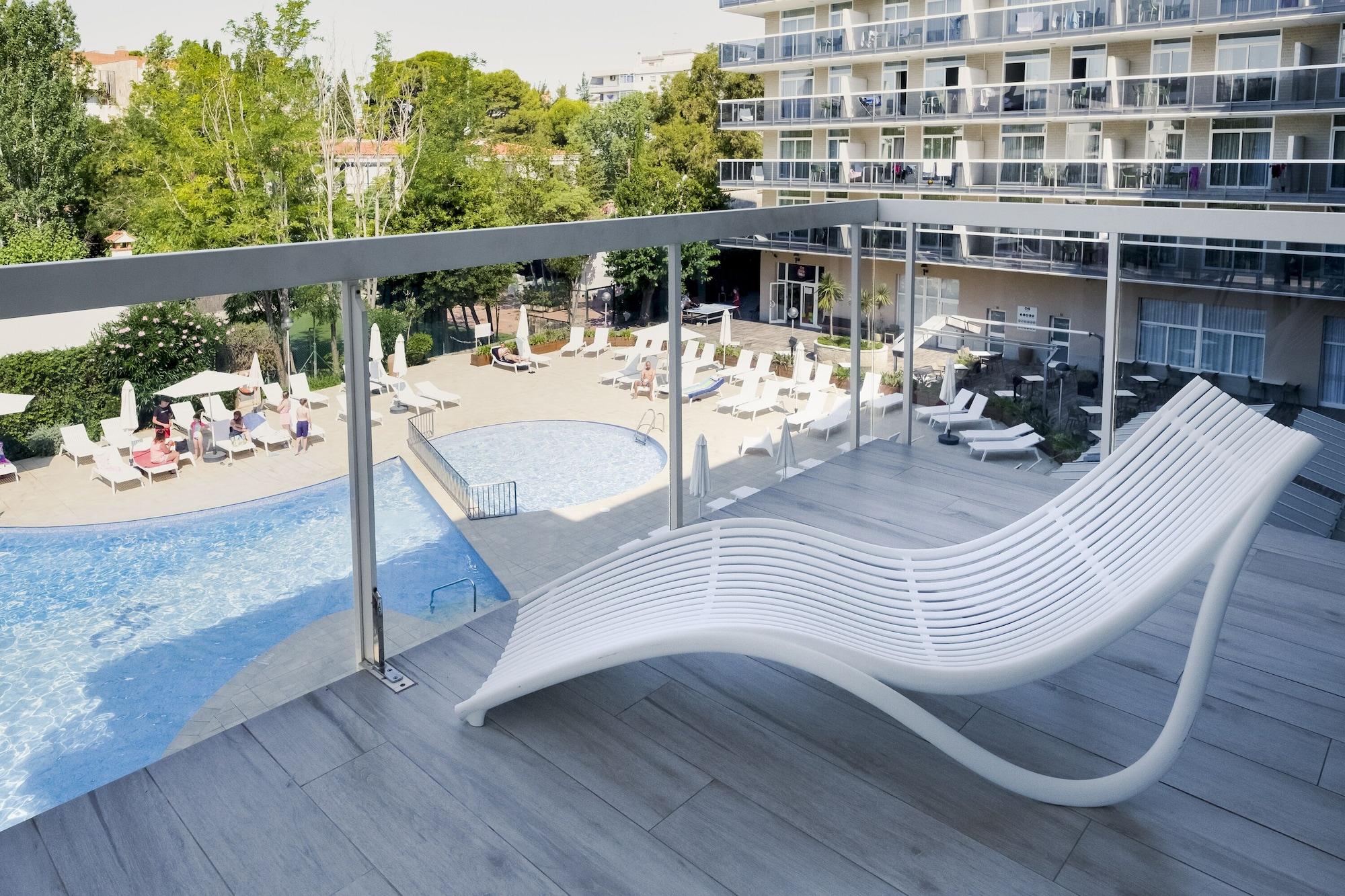 Apartahotel Cye Centre
