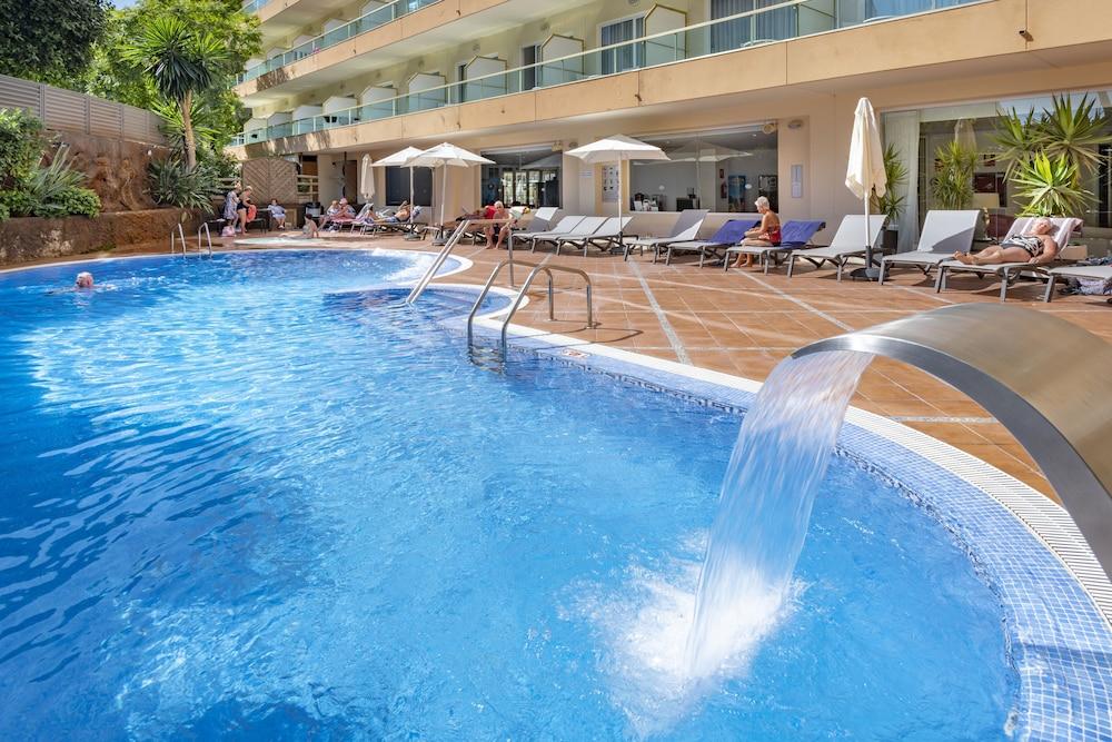 Vegas Hotel 4*