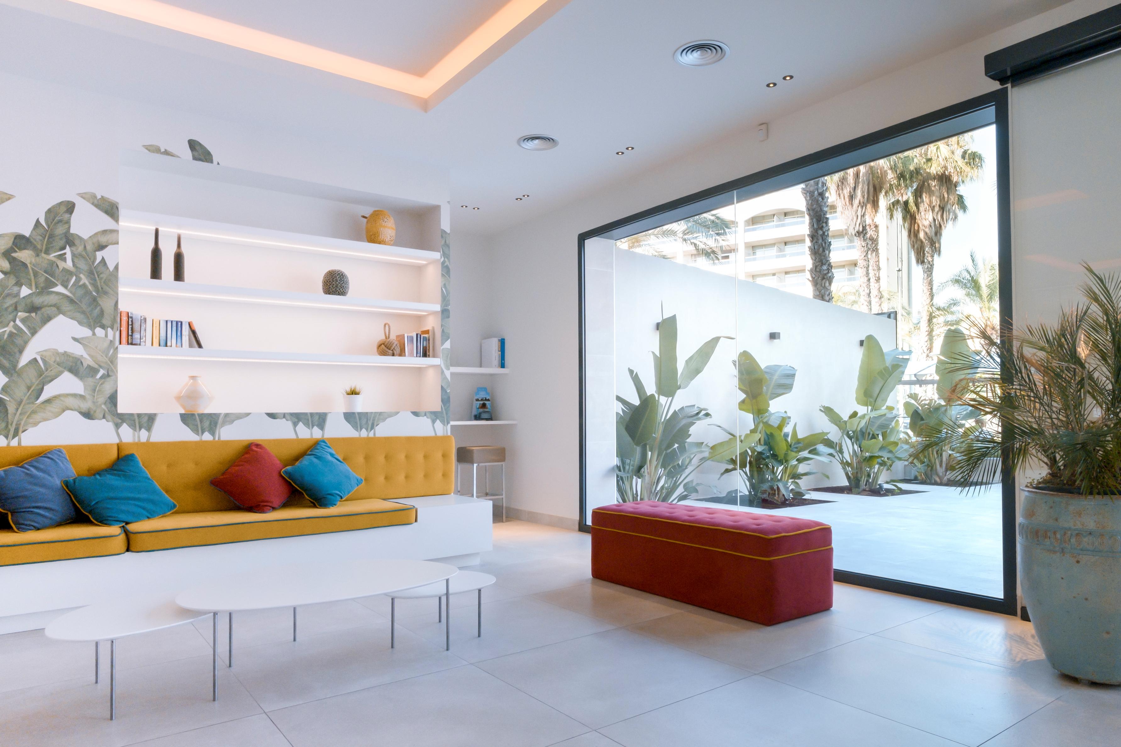 Cye Apartment *