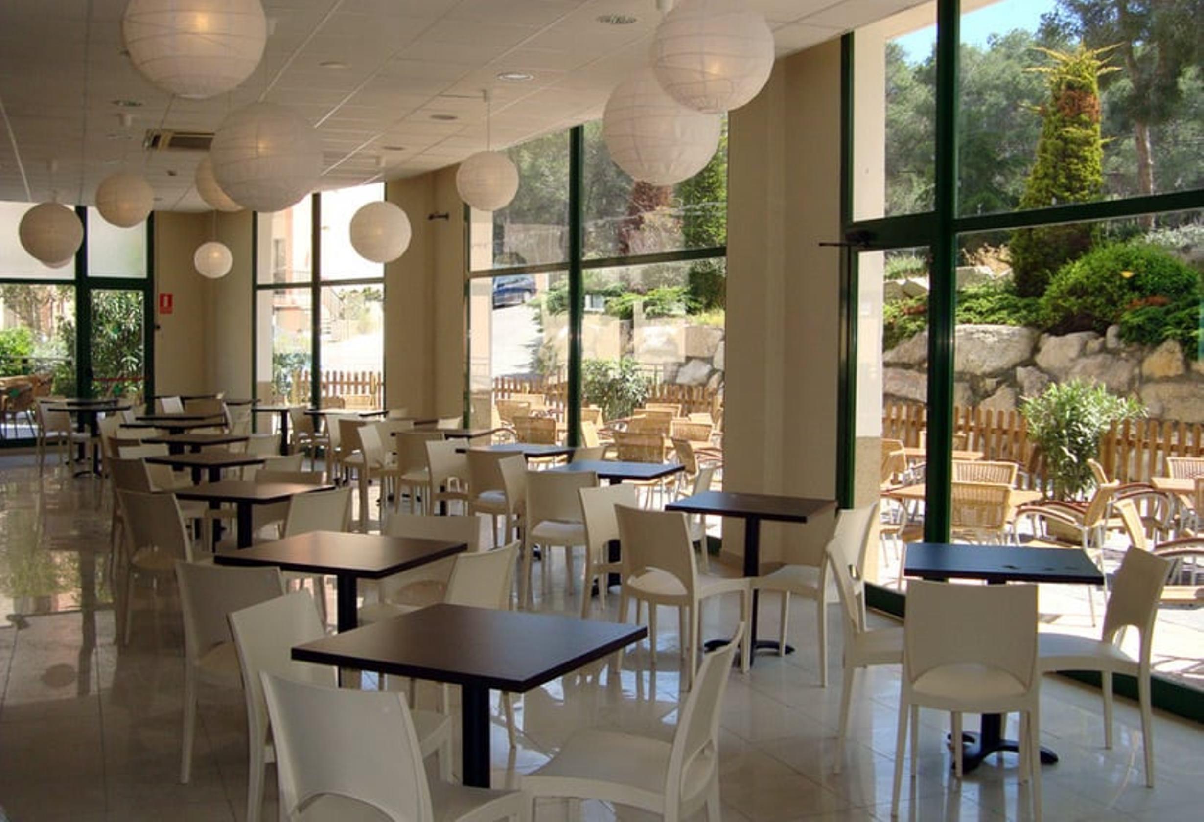Festival Village Hotel 3*