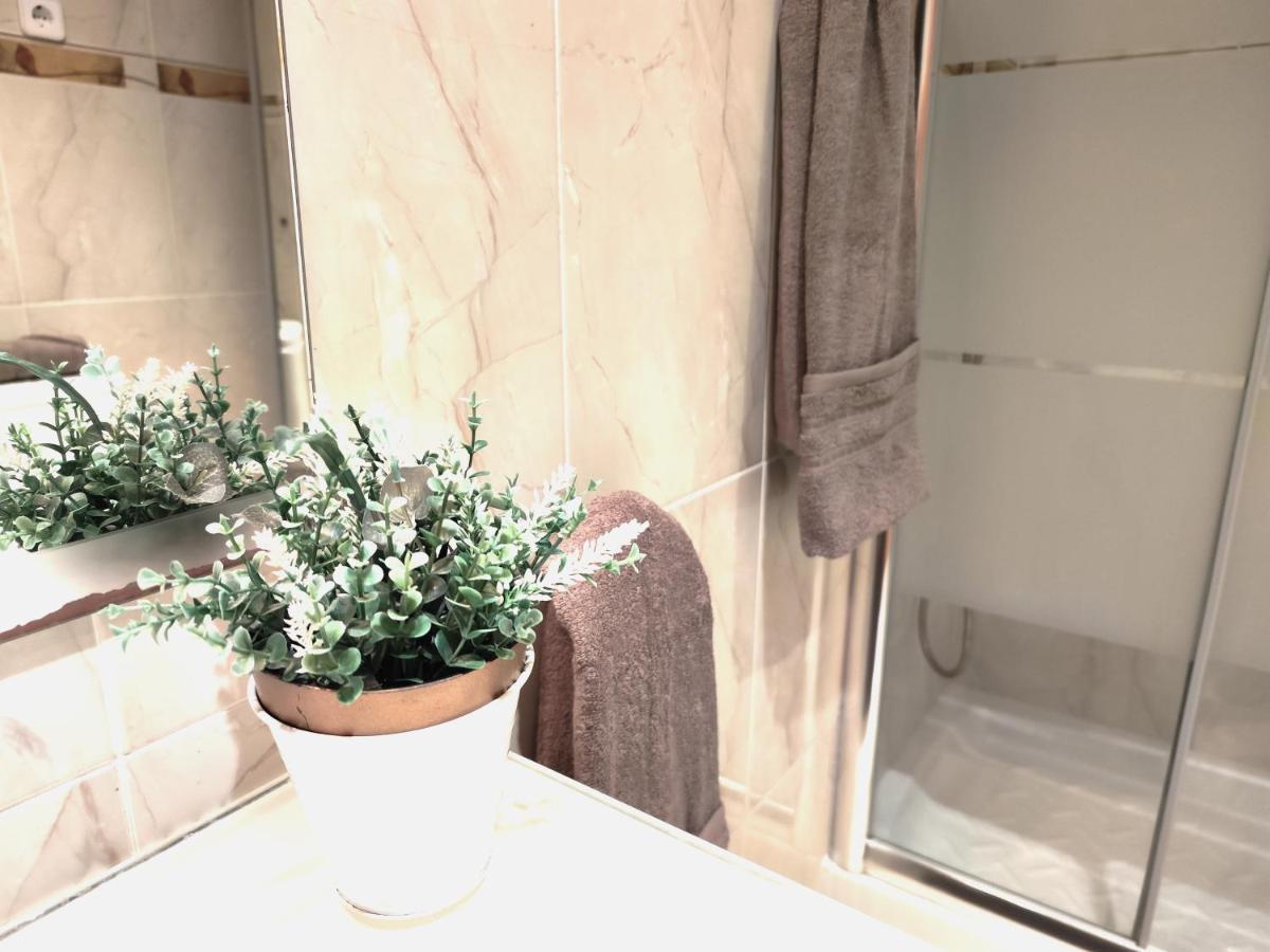 Luminoso En Con Terraza Y Parque Infantil Ideal Familias *