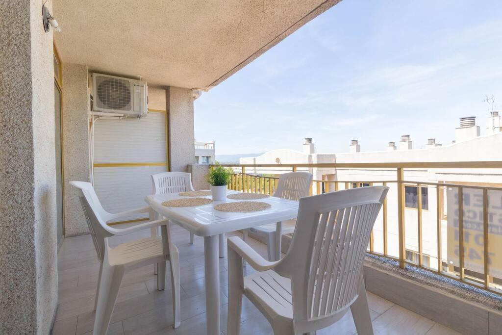 Apartamento Complejo Residencial-cat-7 *