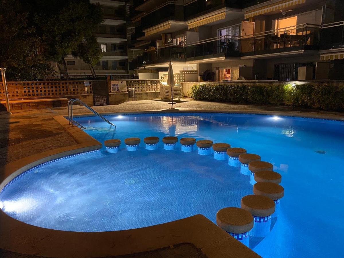 Enzo 150m Playa Apartment *