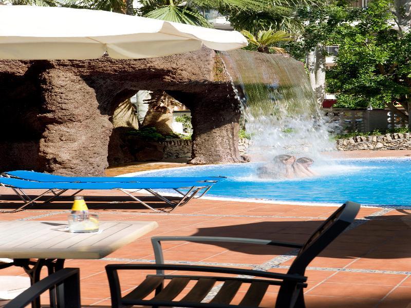 H10 Delfín - Adults Only