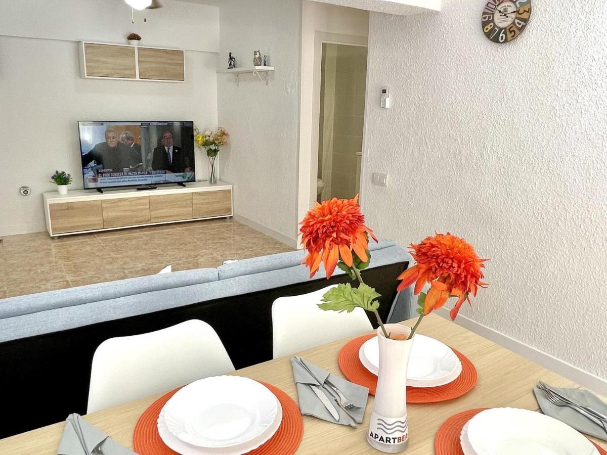 Apartbeach Vangohg Climatizado Y Vistas Piscina Salou