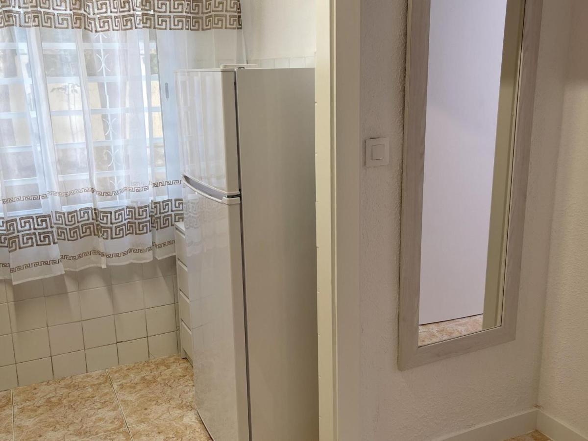 Apartbeach Vangohg Climatizado Y Vistas Piscina * Salou