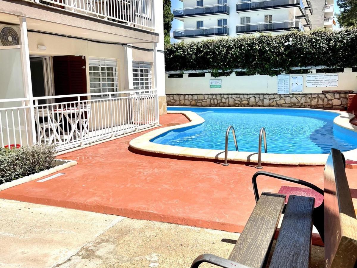 Apartbeach Vangohg Climatizado Y Vistas Piscina Salou