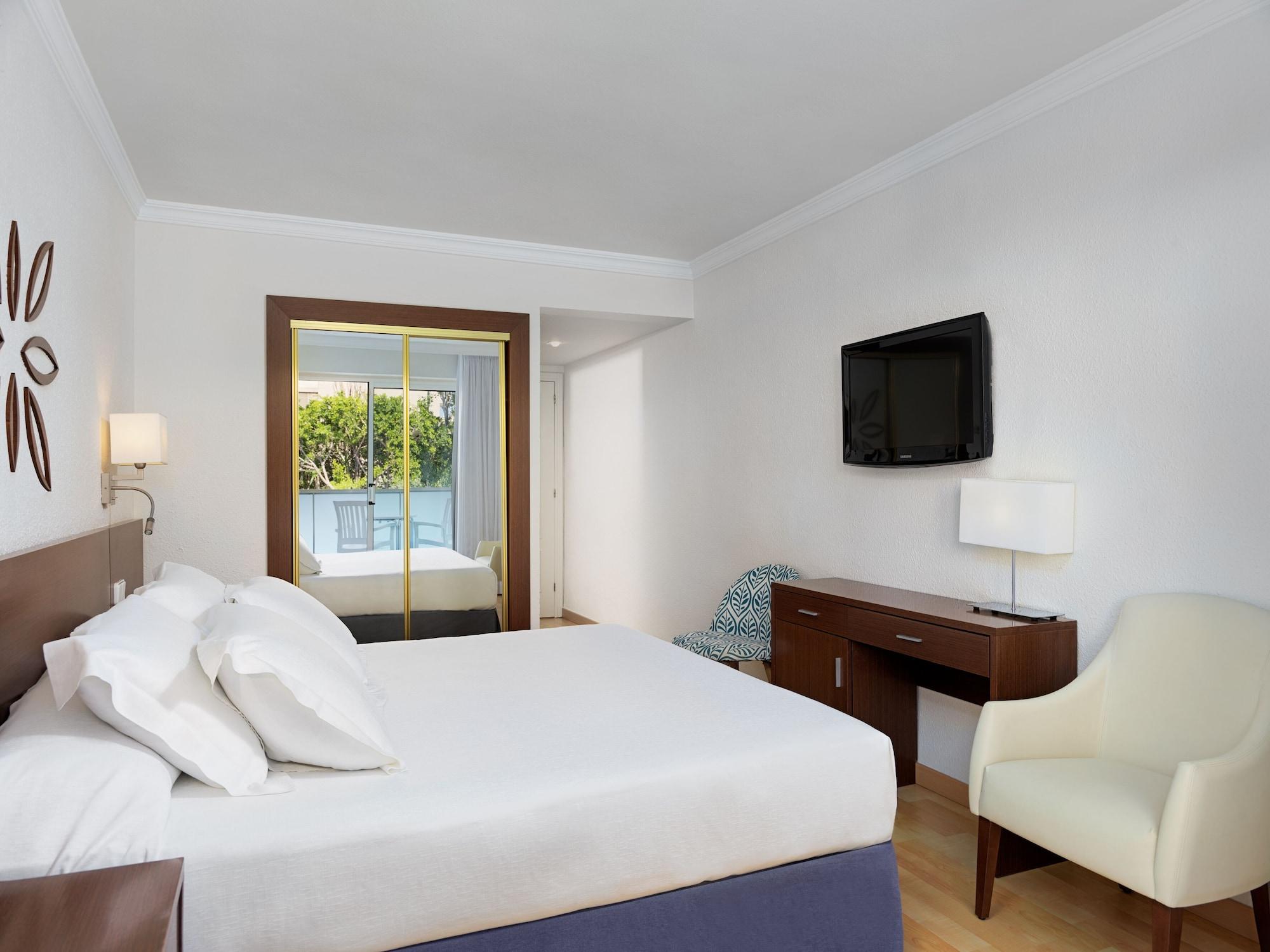 H10 Delfín - Adults Only Hotel