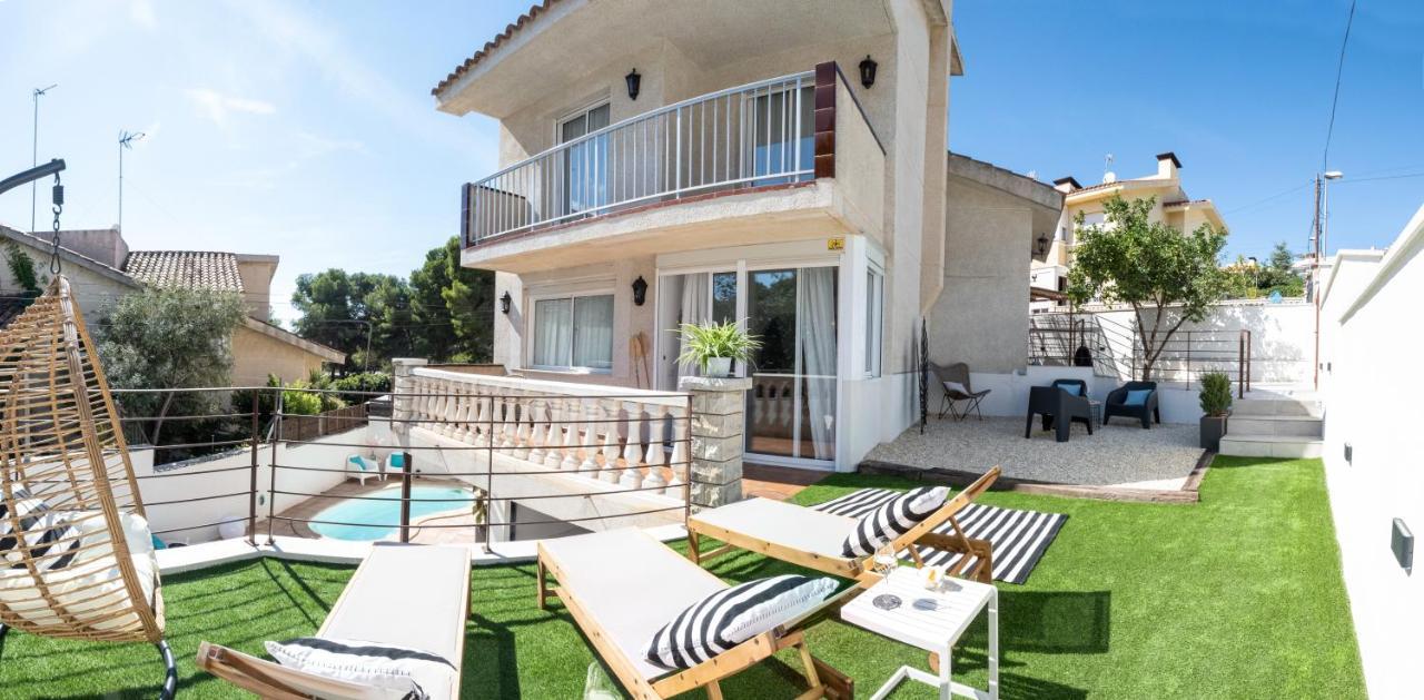 Wine & Design And Luxury In Cala Crancs Villa